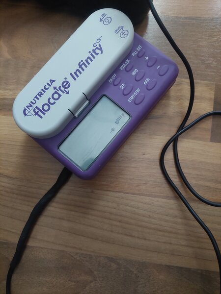 Pompa enterala Nutricia, pompa de hrana nutritie, de hranire de alimentatie